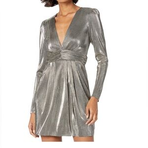 BCBGeneration cocktail dress; size S